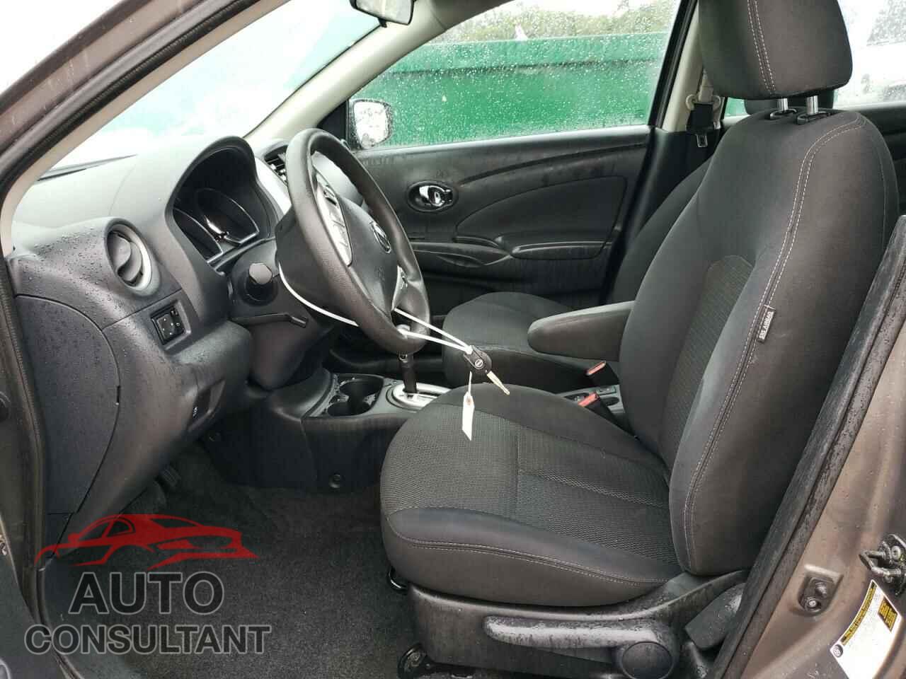 NISSAN VERSA 2015 - 3N1CN7AP1FL935156