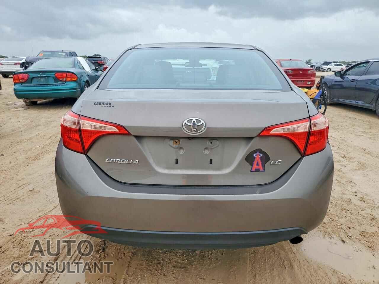 TOYOTA COROLLA 2017 - 2T1BURHE2HC768856