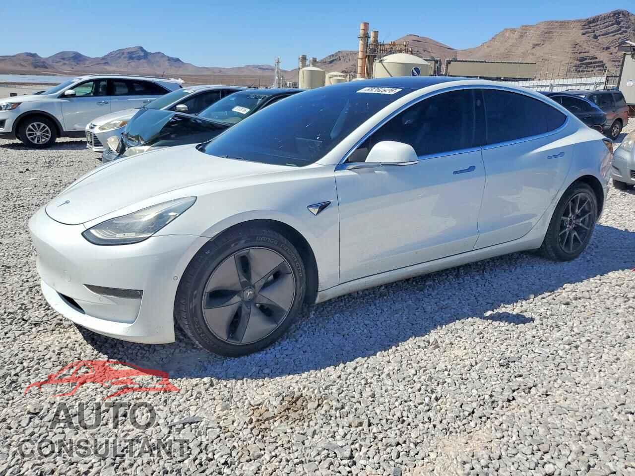 TESLA MODEL 3 2018 - 5YJ3E1EA4JF044298
