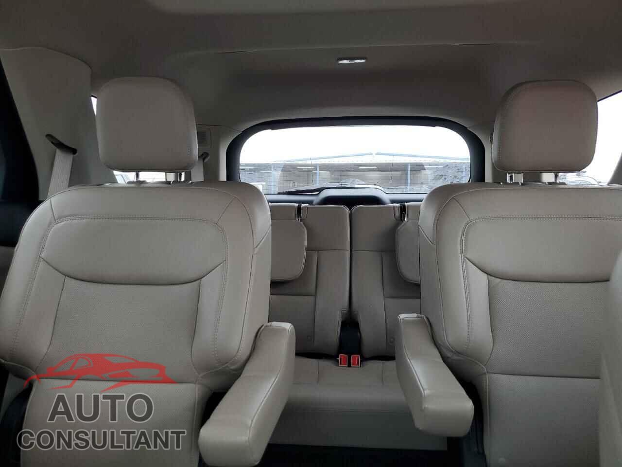 FORD EXPLORER 2021 - 1FMSK8FH0MGB43876