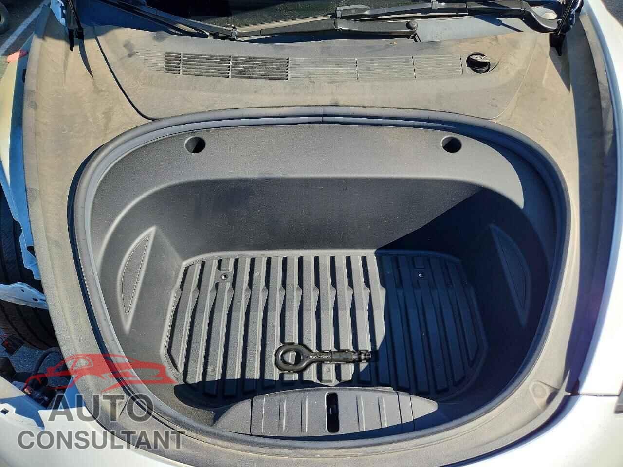 TESLA MODEL 3 2023 - 5YJ3E1EAXPF606150