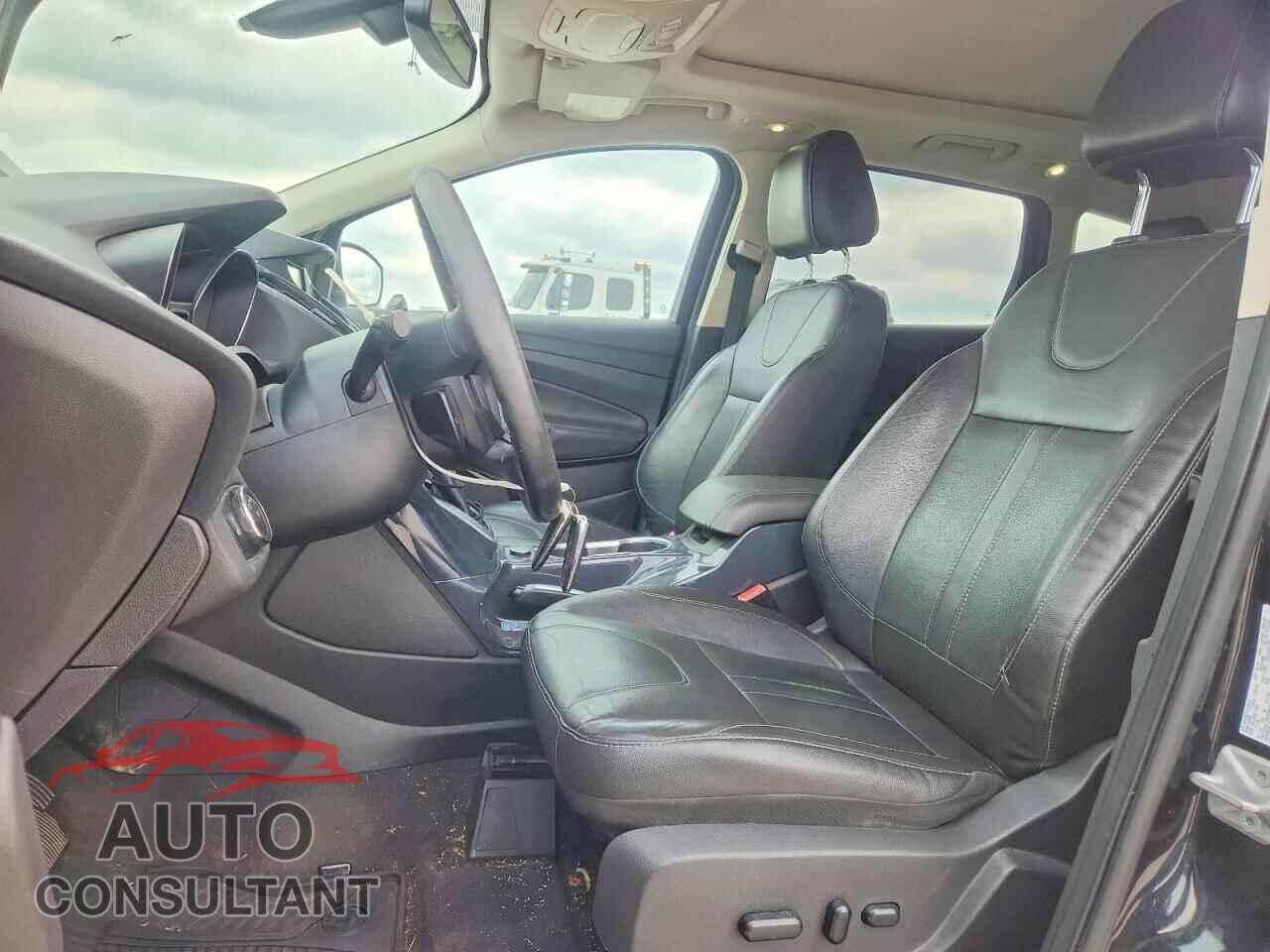 FORD ESCAPE 2013 - 1FMCU9J97DUD01085