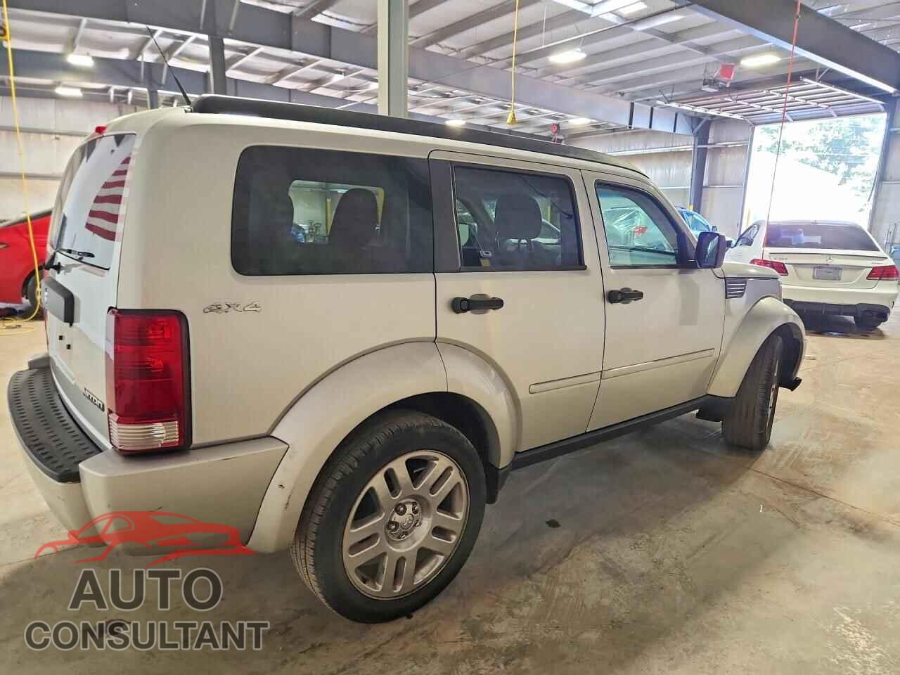 DODGE NITRO 2011 - 1D4PU4GK1BW517585