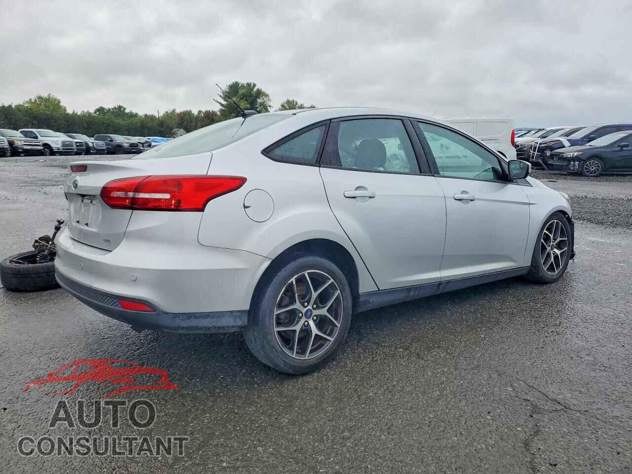 FORD FOCUS 2017 - 1FADP3H27HL312823
