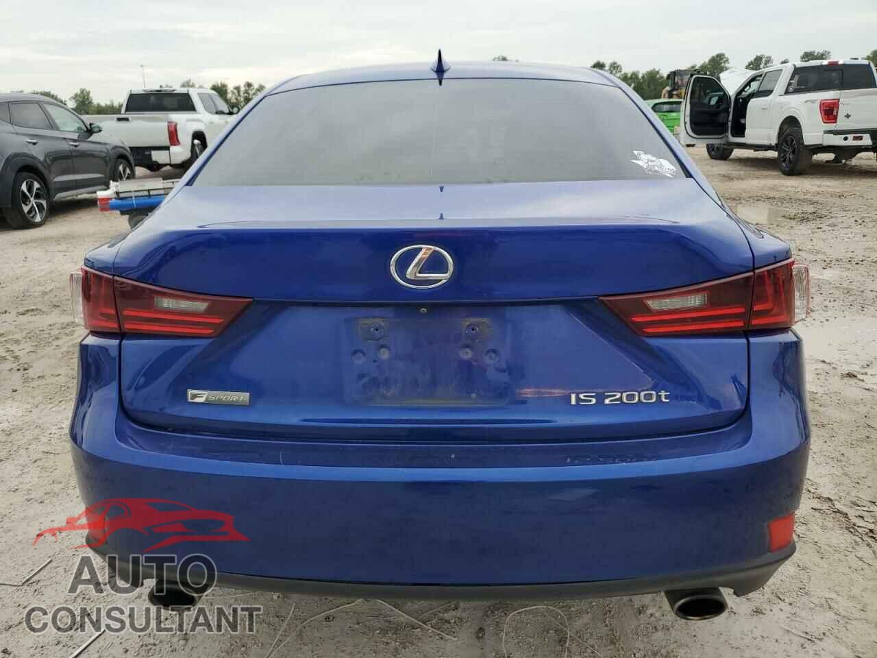 LEXUS IS 2016 - JTHBA1D20G5029338