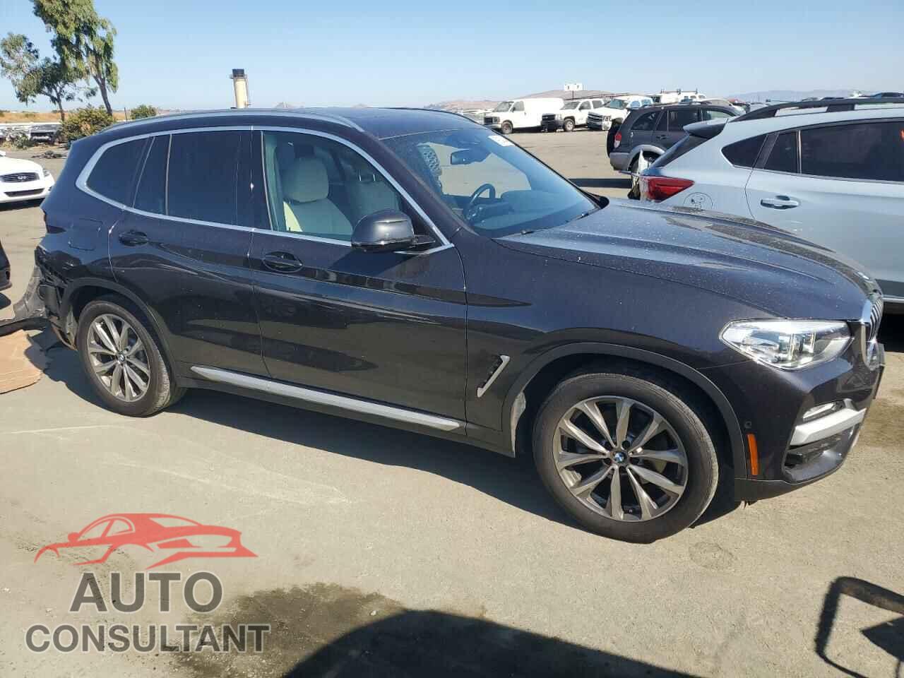 BMW X3 2019 - 5UXTR9C55KLP83315
