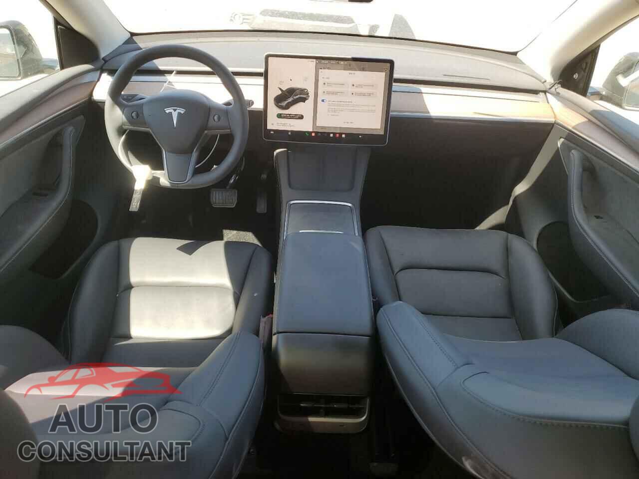 TESLA MODEL Y 2024 - 7SAYGDED7RF036741
