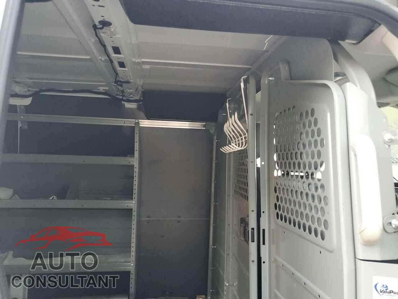 FORD TRANSIT 2017 - 1FTYR2ZM0HKA13504