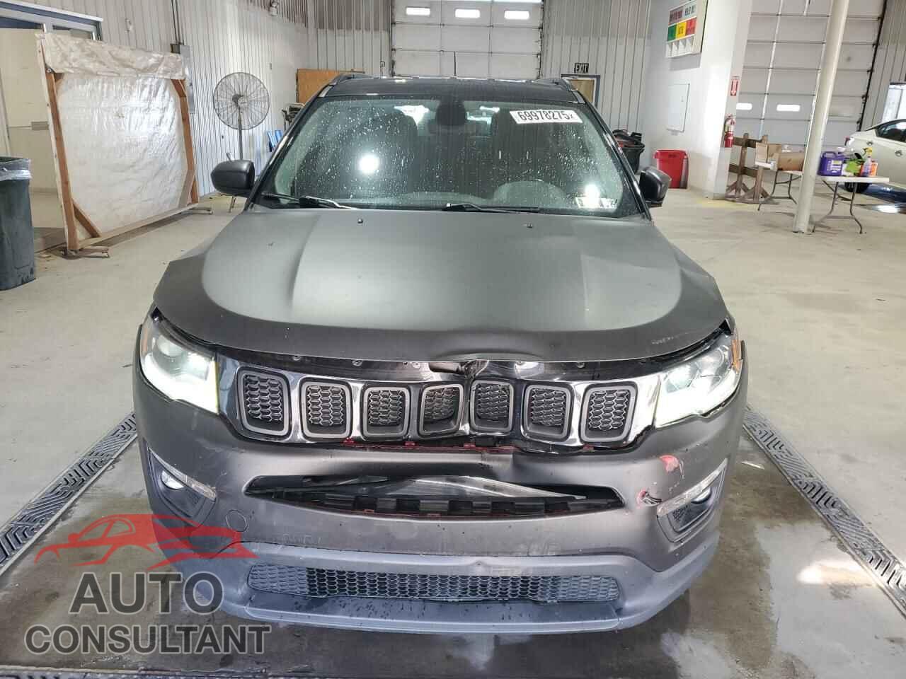 JEEP COMPASS 2020 - 3C4NJDBB2LT120124