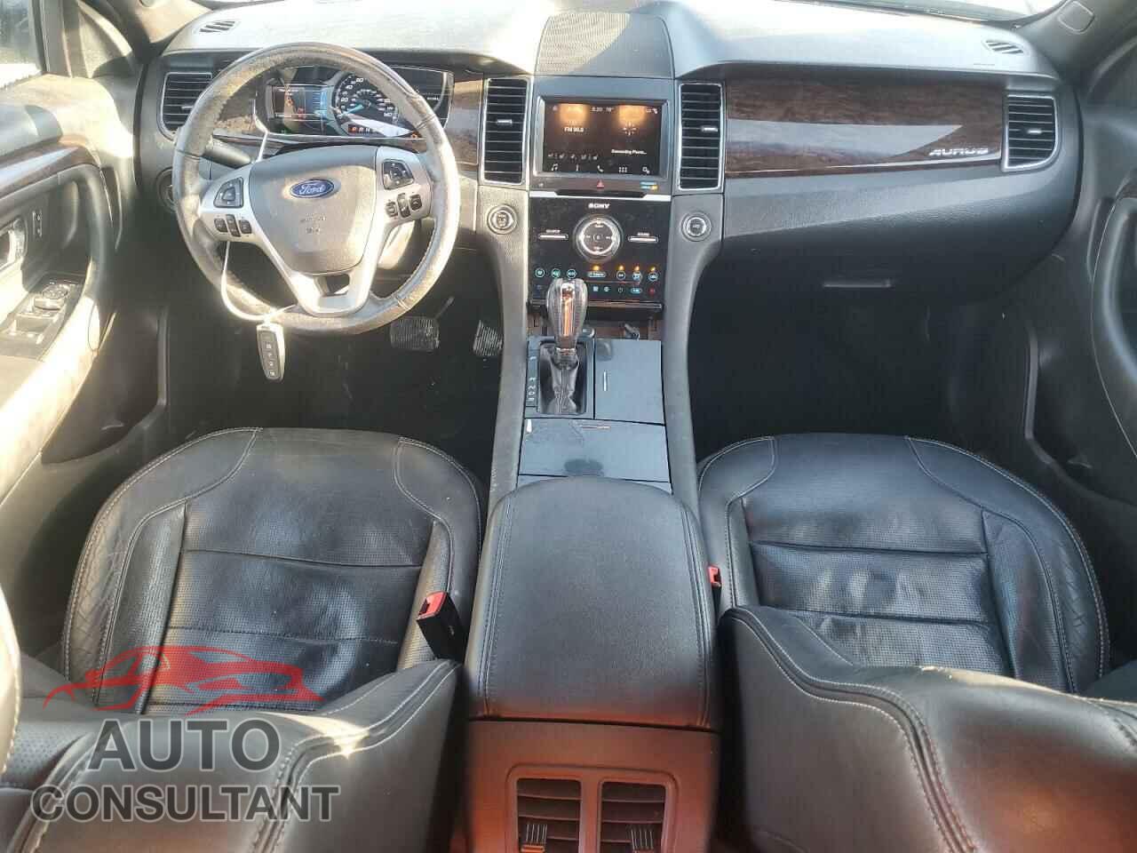 FORD TAURUS 2017 - 1FAHP2F86HG102273