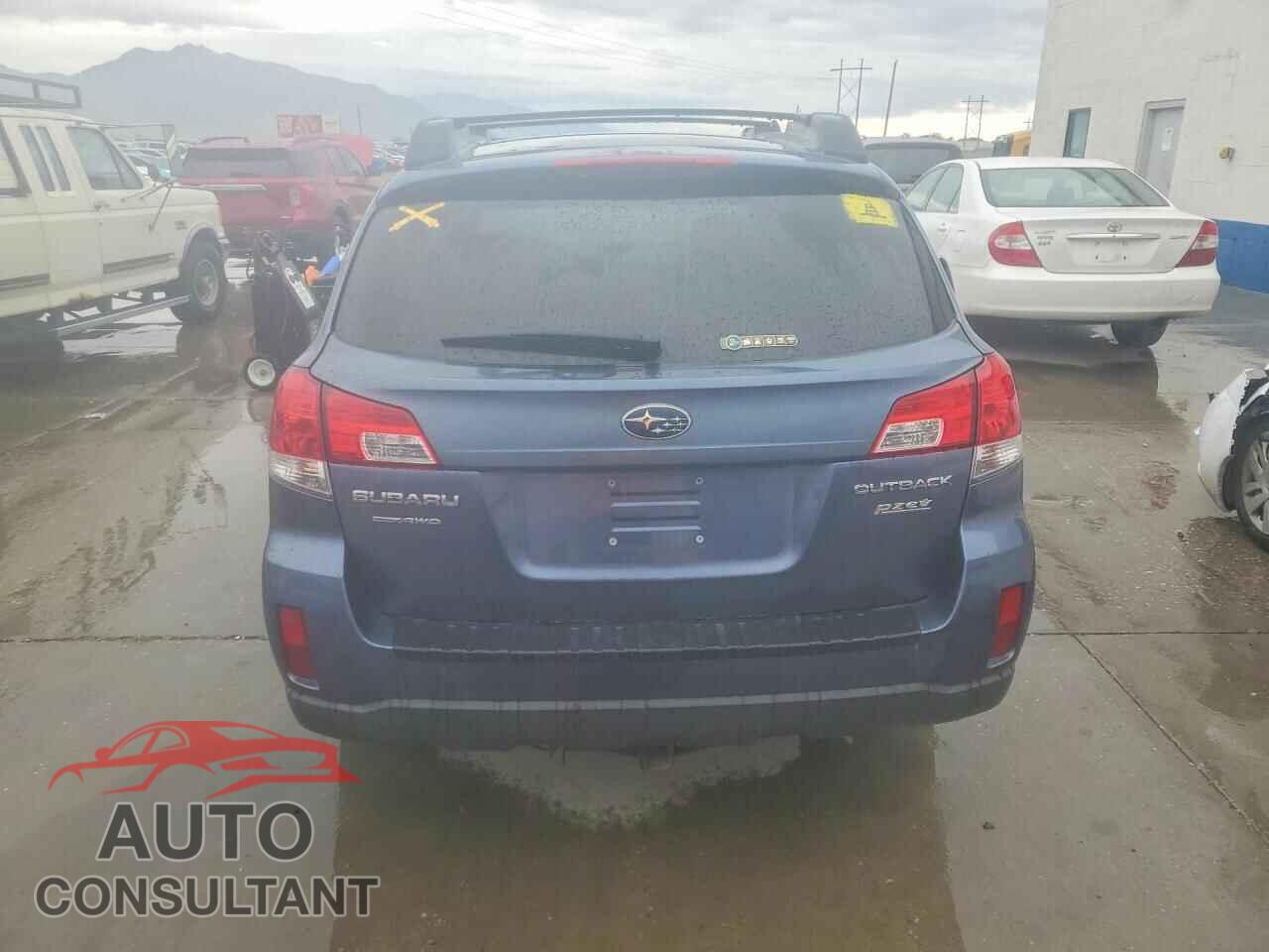 SUBARU OUTBACK 2013 - 4S4BRBCC9D3223377