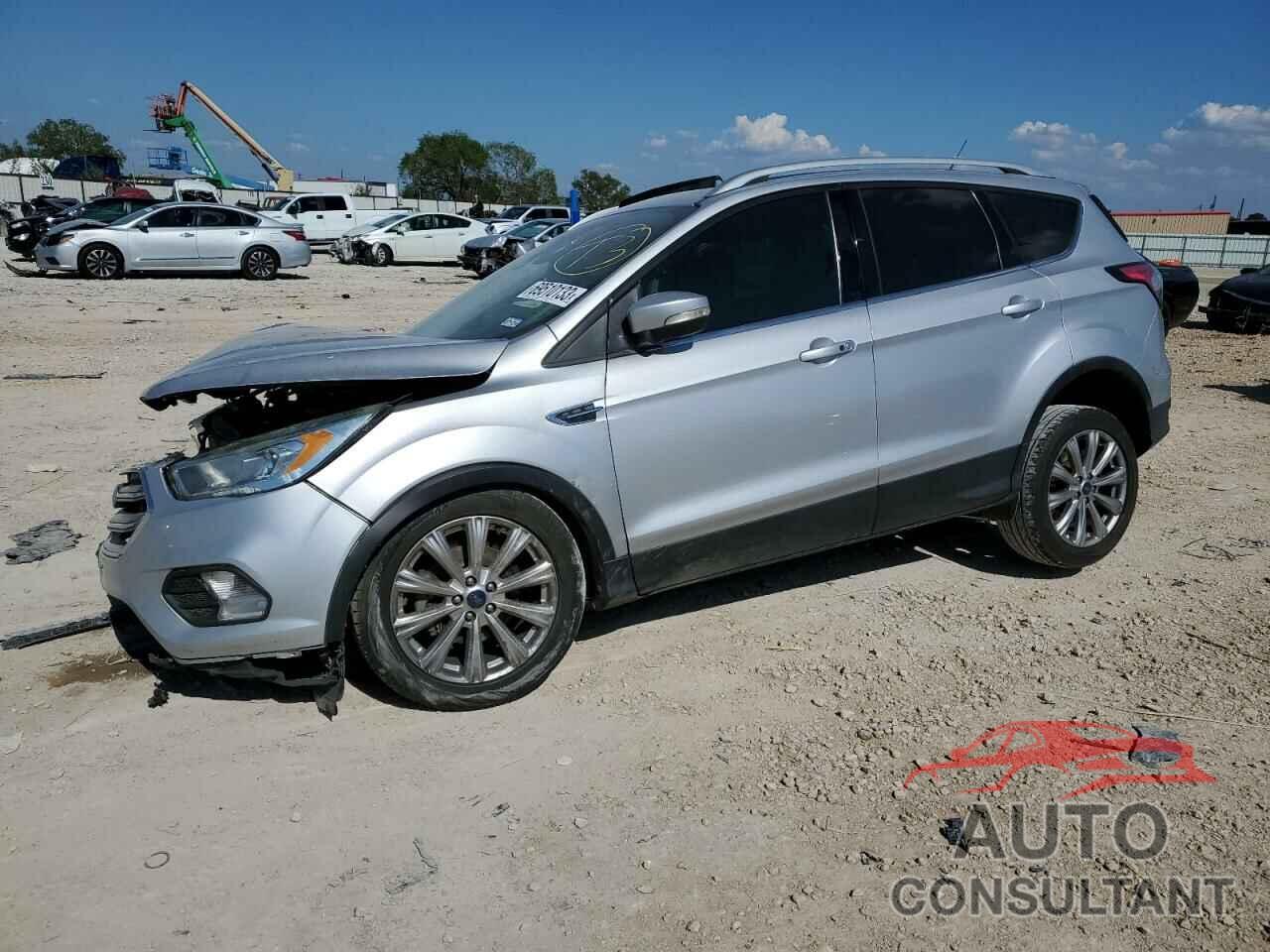 FORD ESCAPE 2017 - 1FMCU0JD5HUC76676