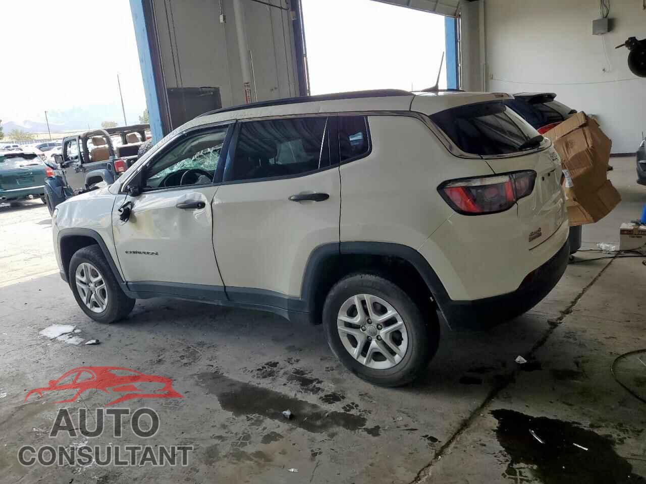 JEEP COMPASS 2020 - 3C4NJDAB5LT210188