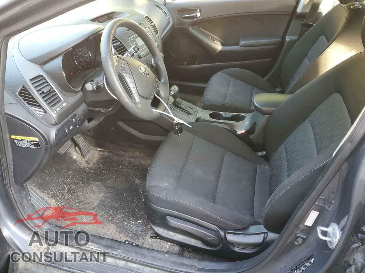 KIA FORTE 2016 - KNAFK4A67G5542401