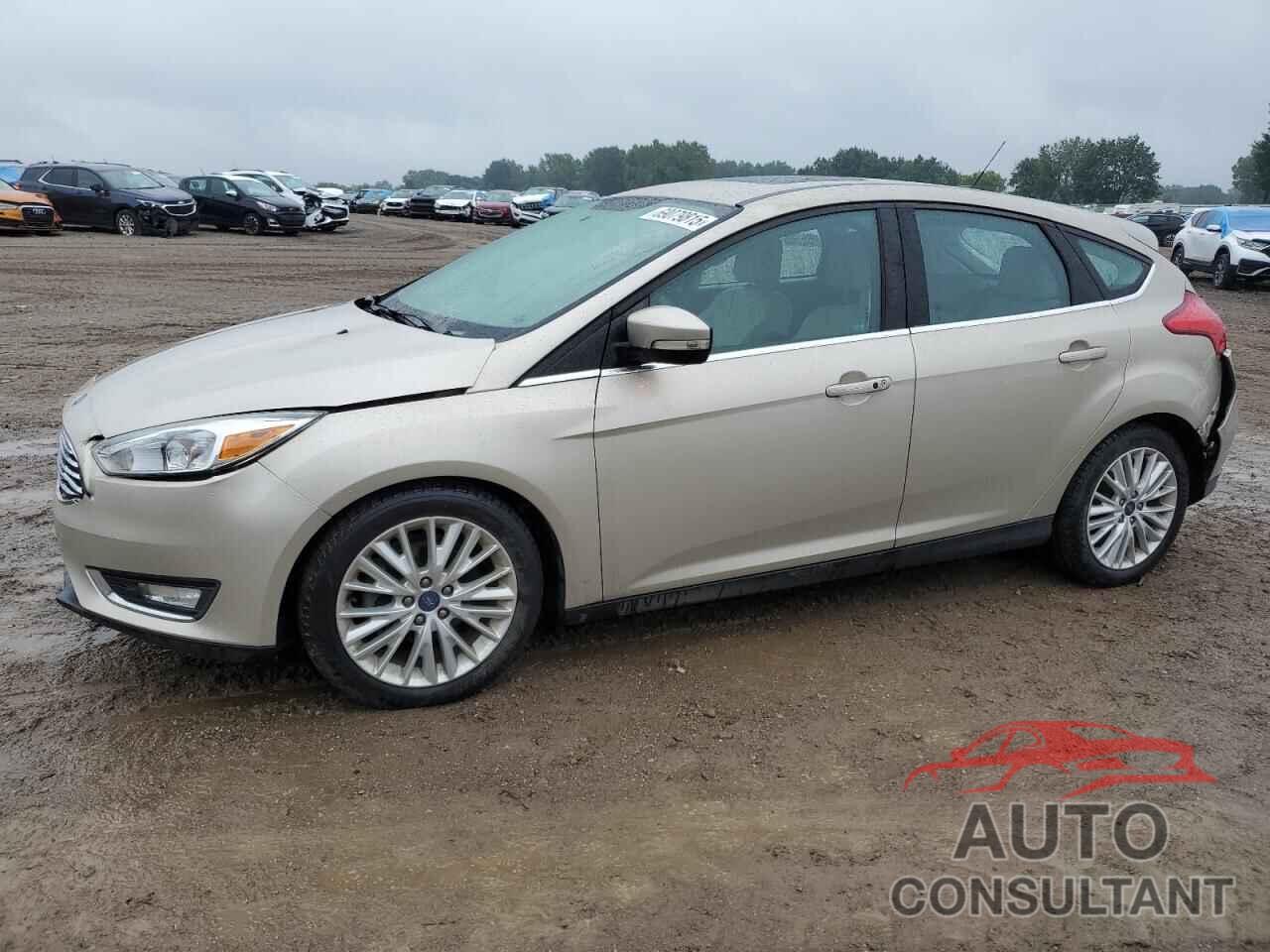 FORD FOCUS 2017 - 1FADP3N22HL221415