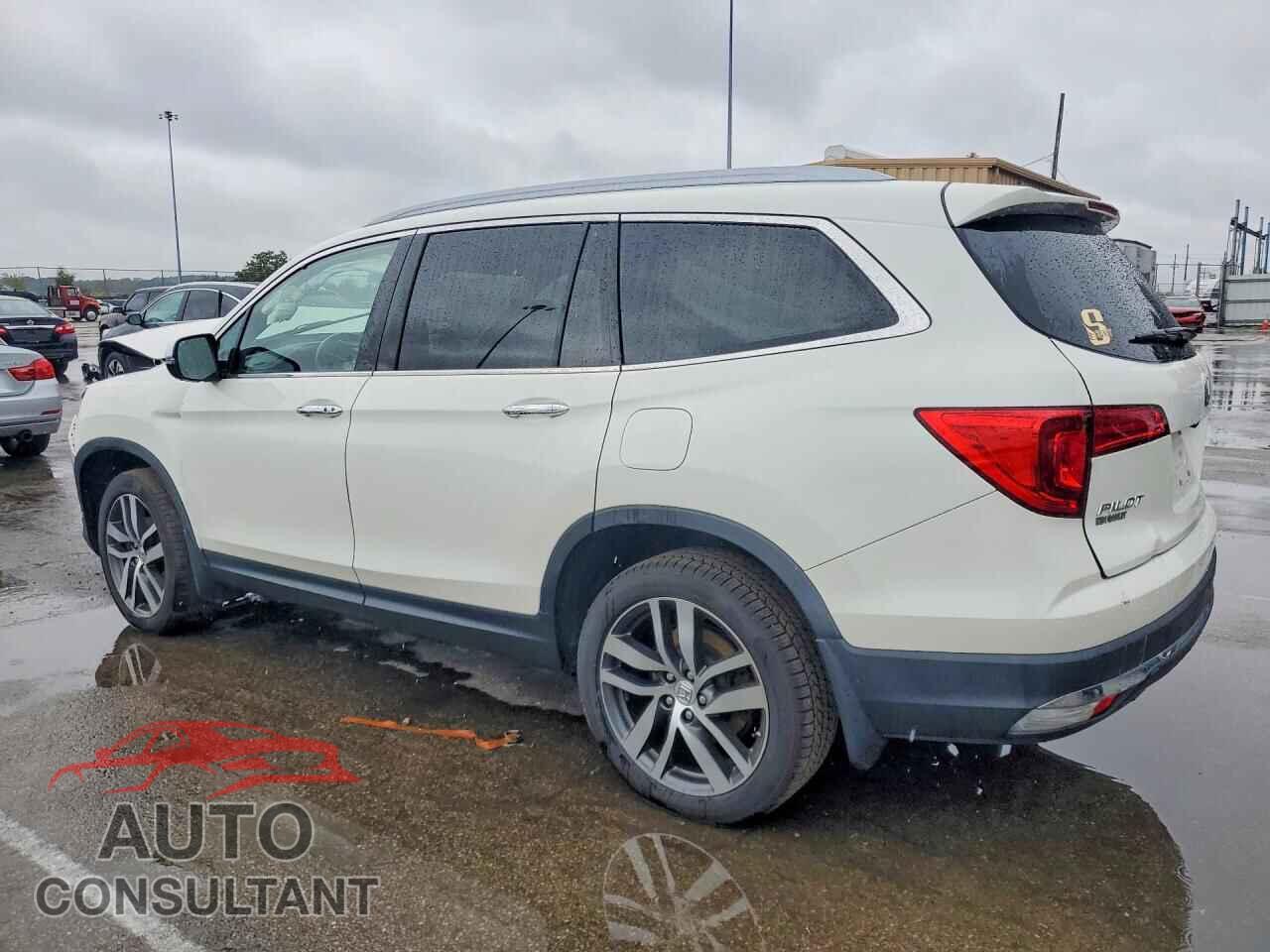 HONDA PILOT 2017 - 5FNYF6H95HB017929