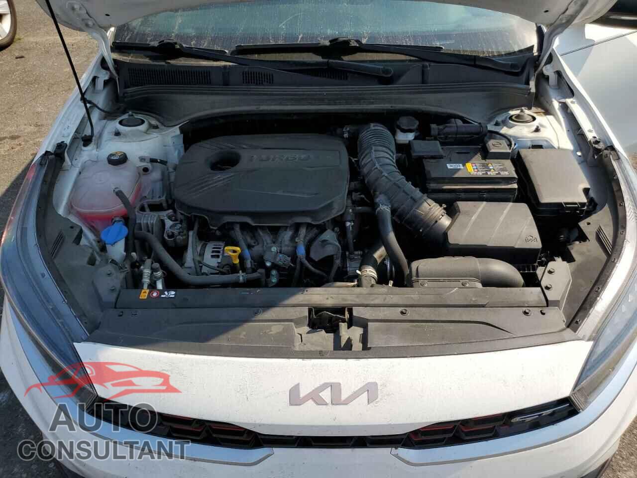 KIA FORTE 2023 - 3KPF44AC5PE534076