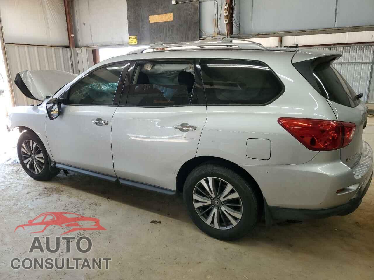 NISSAN PATHFINDER 2017 - 5N1DR2MN2HC637633
