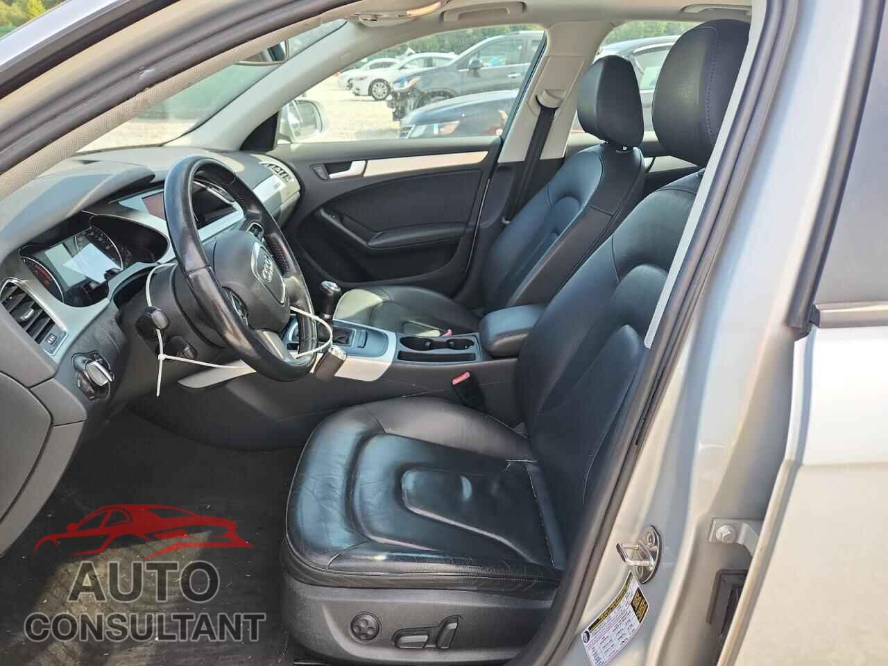 AUDI A4 2011 - WAUDFAFL0BN001630