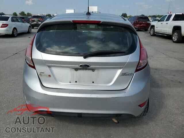 FORD FIESTA 2016 - 3FADP4EJ2GM112561