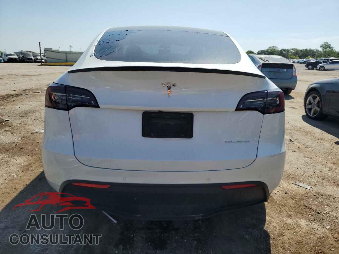 TESLA MODEL Y 2020 - 5YJYGDEF8LF002572