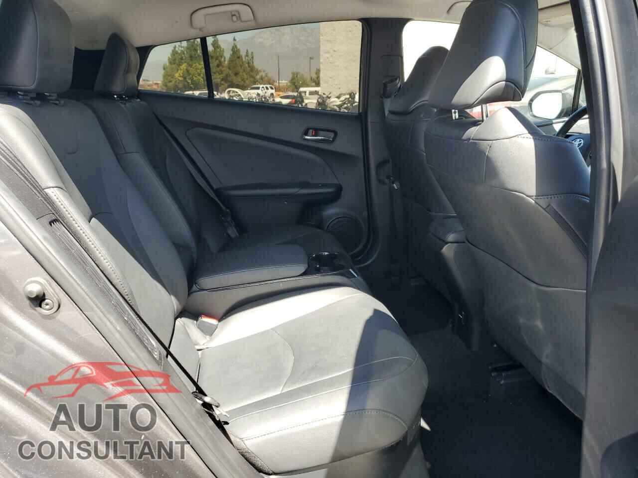 TOYOTA PRIUS 2017 - JTDKARFP2H3056823