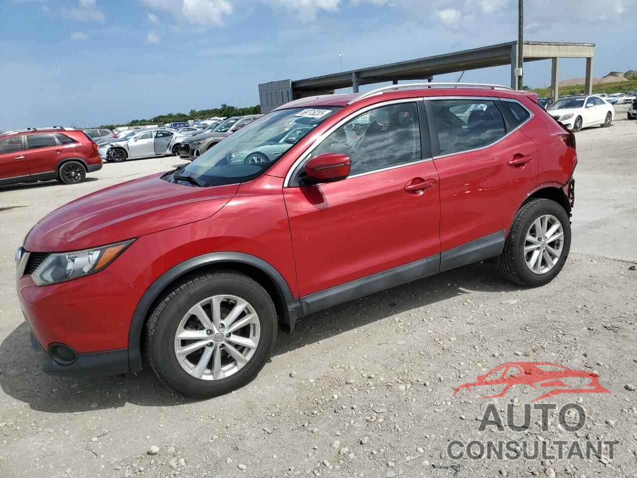 NISSAN ROGUE 2018 - JN1BJ1CP4JW102889