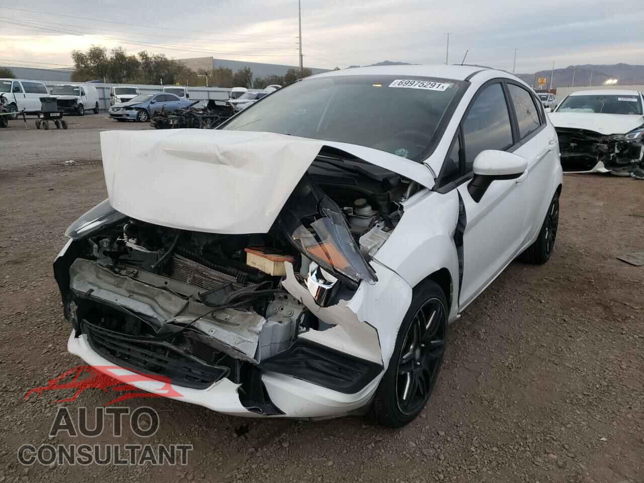 FORD FIESTA 2017 - 3FADP4EJ1HM158190
