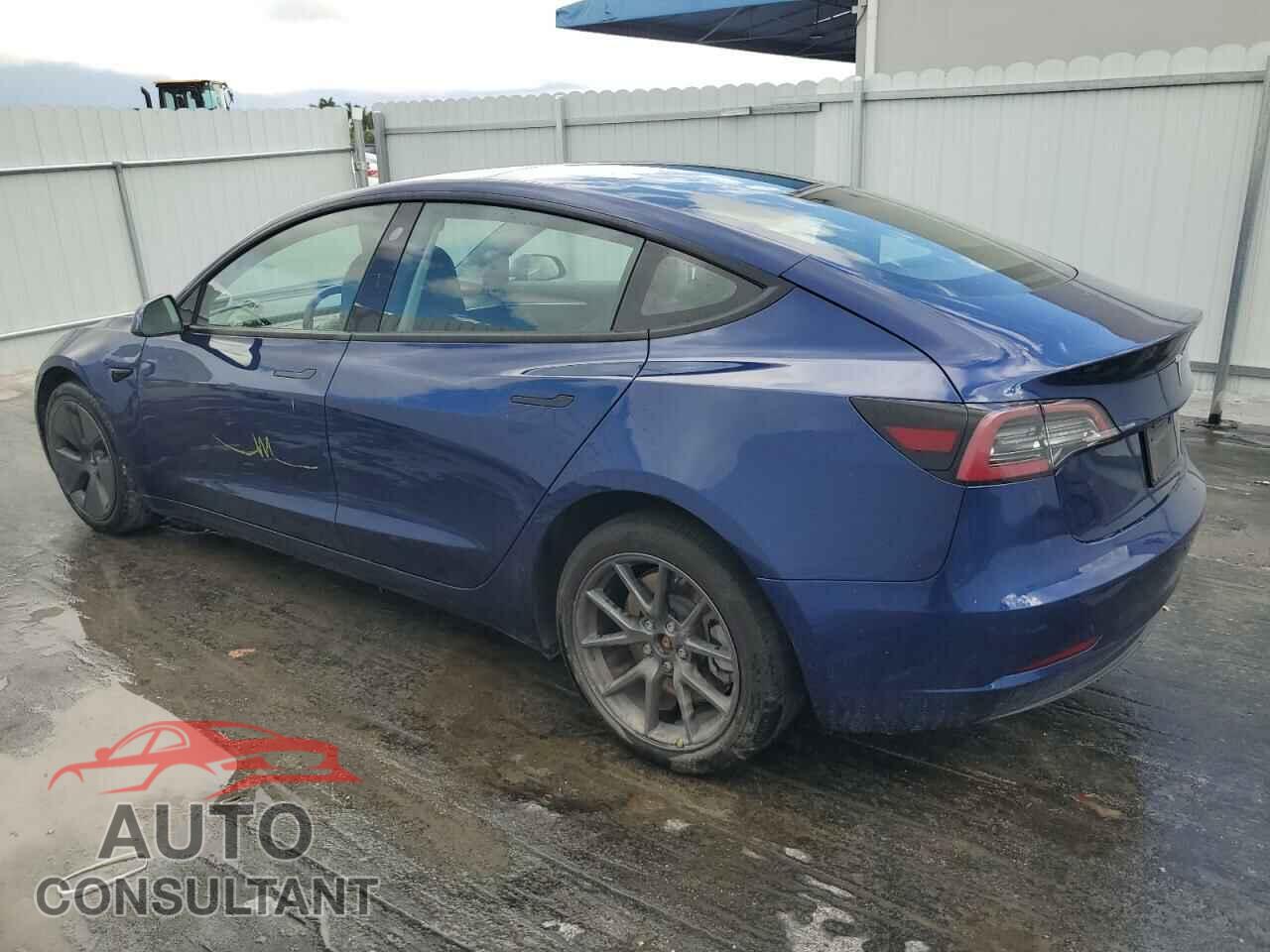 TESLA MODEL 3 2023 - 5YJ3E1EA8PF449024