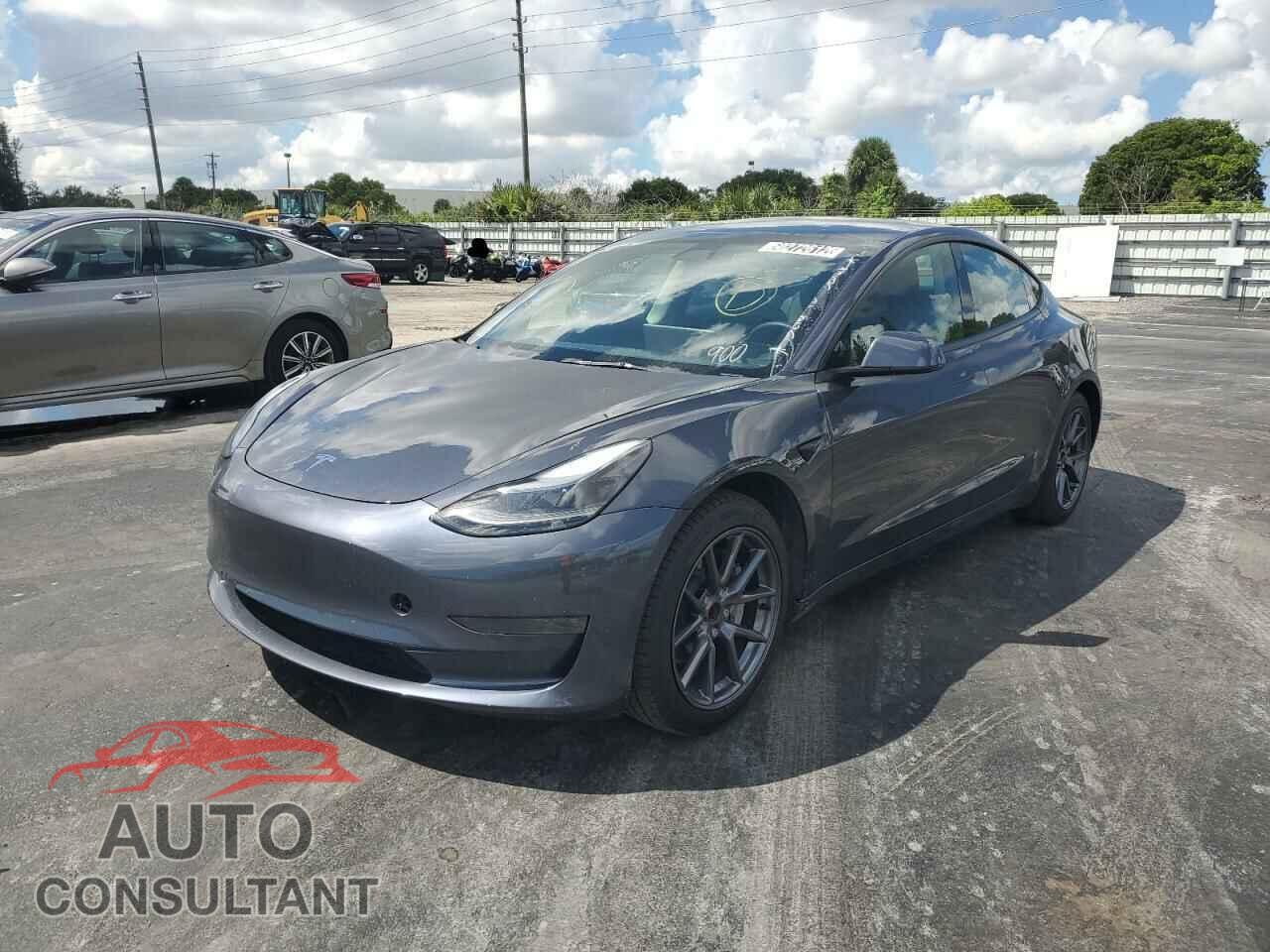 TESLA MODEL 3 2021 - 5YJ3E1EAXMF090416