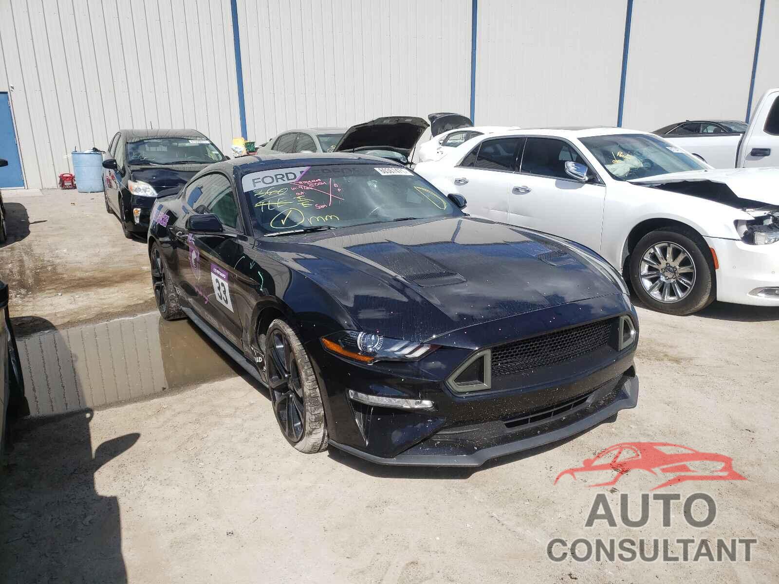 FORD MUSTANG 2018 - 1FA6P8TH0J5121143