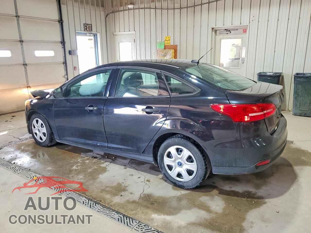 FORD FOCUS 2017 - 1FADP3E25HL220887