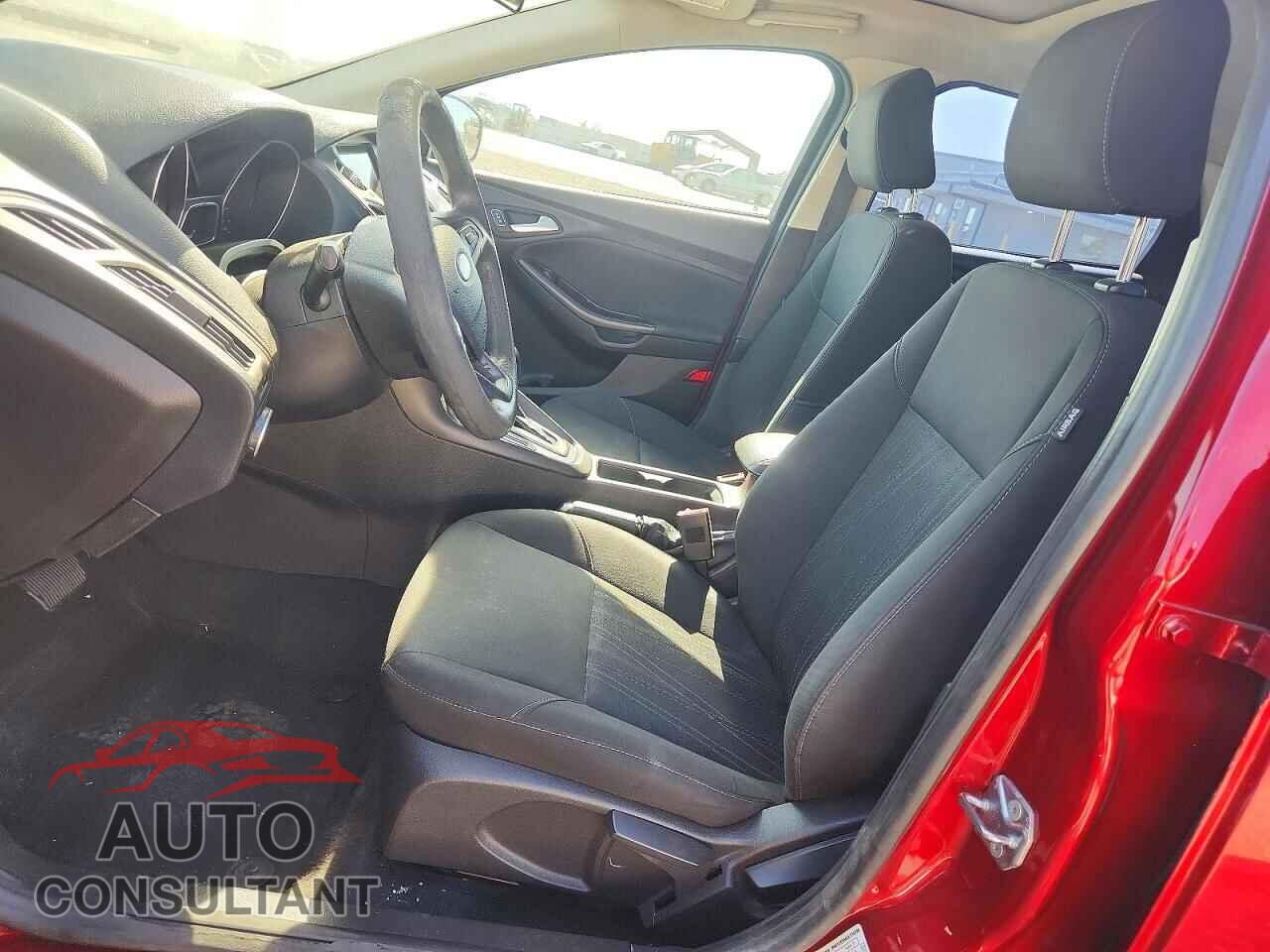 FORD FOCUS 2017 - 1FADP3H23HL237084