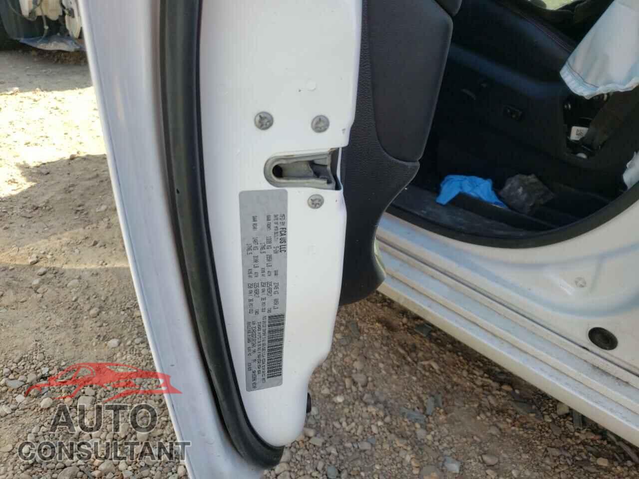 DODGE CARAVAN 2020 - 2C4RDGEG7LR212401