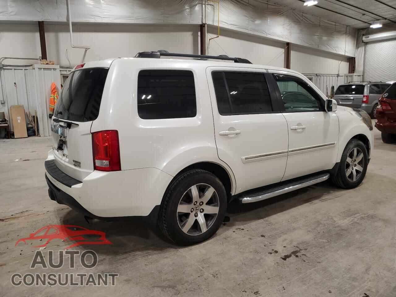 HONDA PILOT 2012 - 5FNYF4H90CB044145