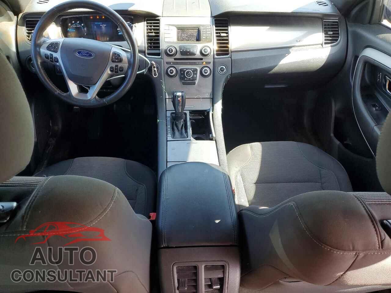 FORD TAURUS 2016 - 1FAHP2E81GG133575