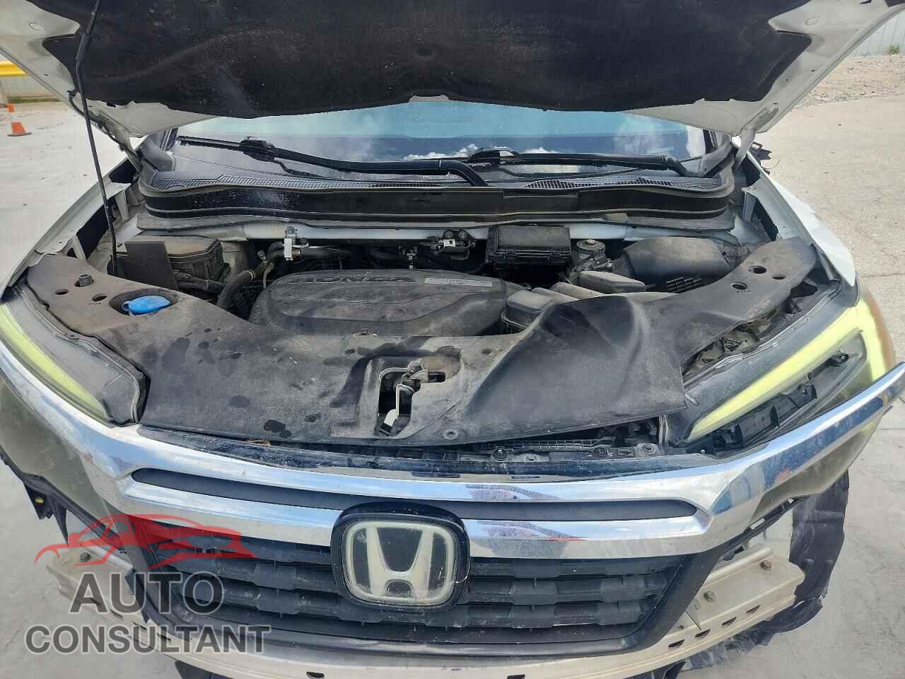 HONDA RIDGELINE 2017 - 5FPYK3F79HB035420