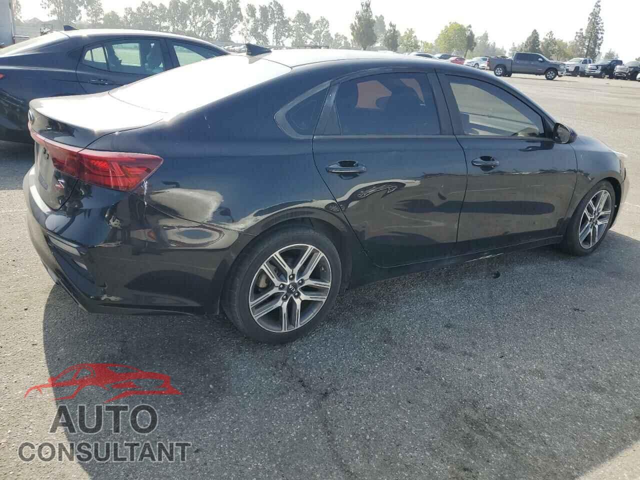 KIA FORTE 2019 - 3KPF34AD2KE110357