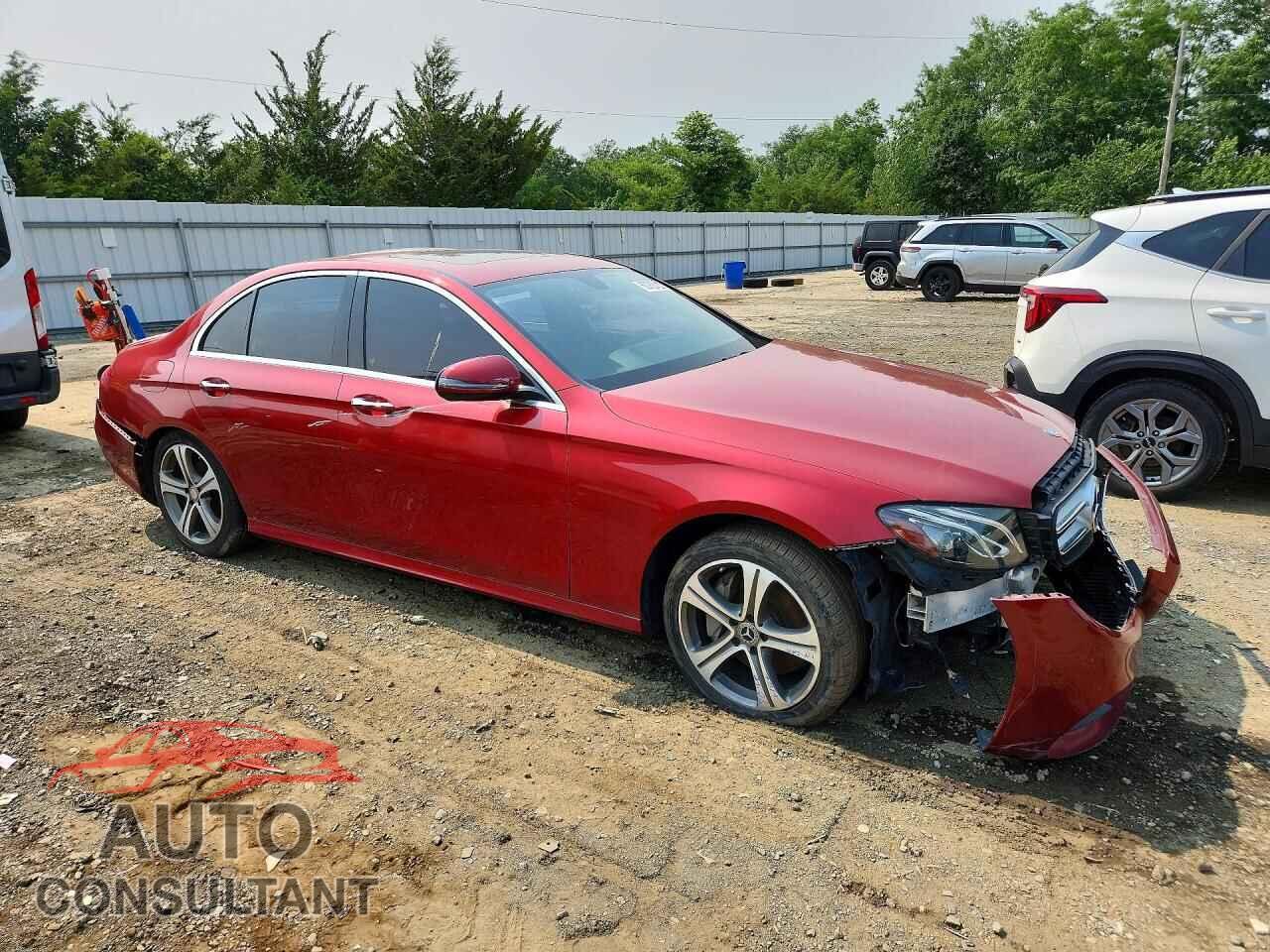MERCEDES-BENZ E-CLASS 2017 - WDDZF4KB2HA193517