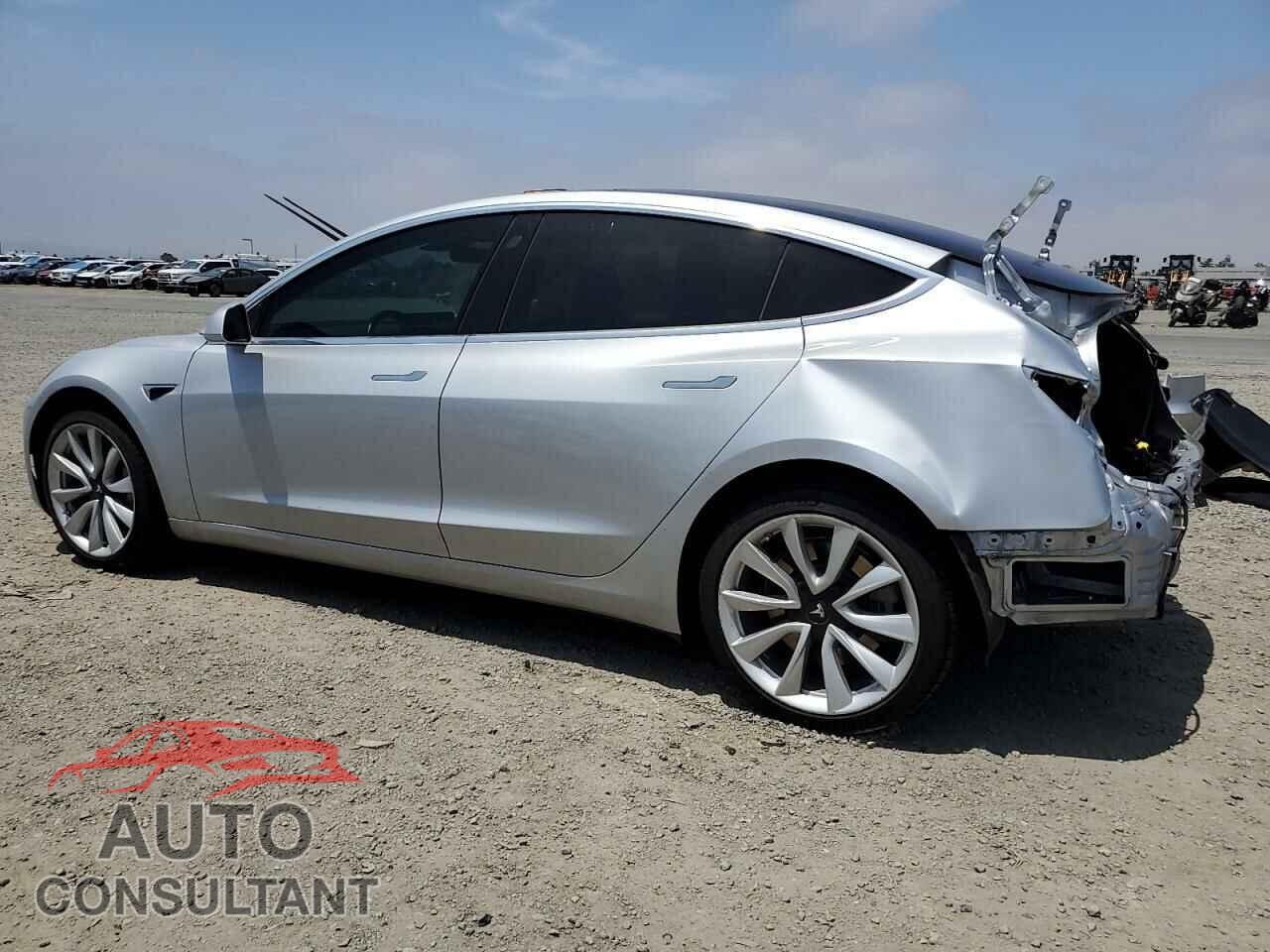 TESLA MODEL 3 2017 - 5YJ3E1EA5HF001826