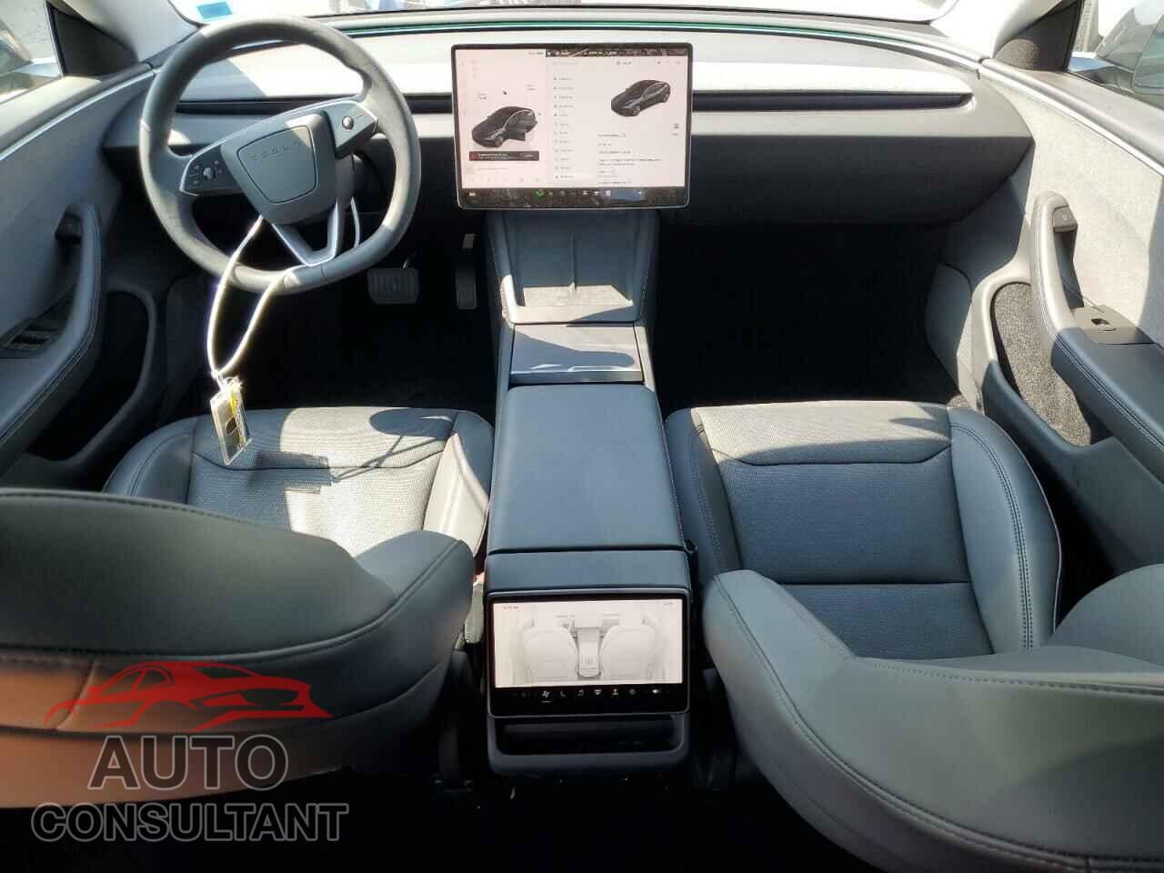 TESLA MODEL 3 2024 - 5YJ3E1EA0RF735193