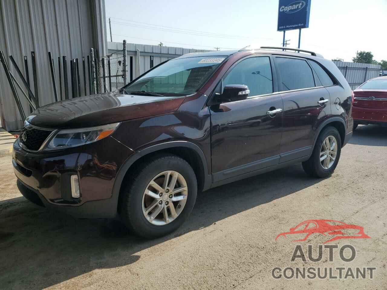 KIA SORENTO 2015 - 5XYKTCA62FG558908