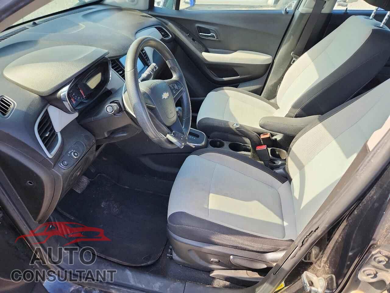 CHEVROLET TRAX 2017 - 3GNCJNSB3HL238467