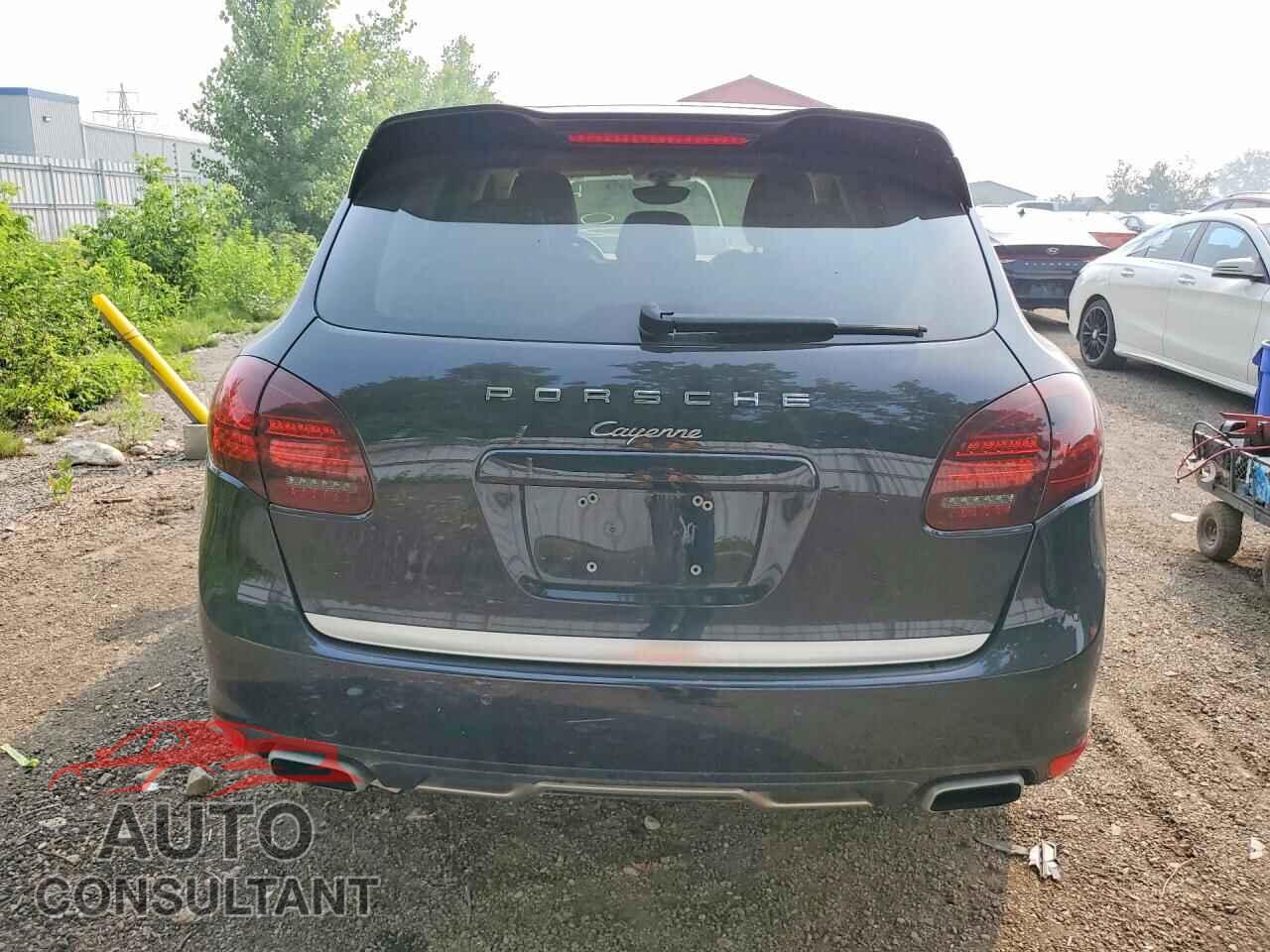 PORSCHE CAYENNE 2013 - WP1AA2A22DLA03577