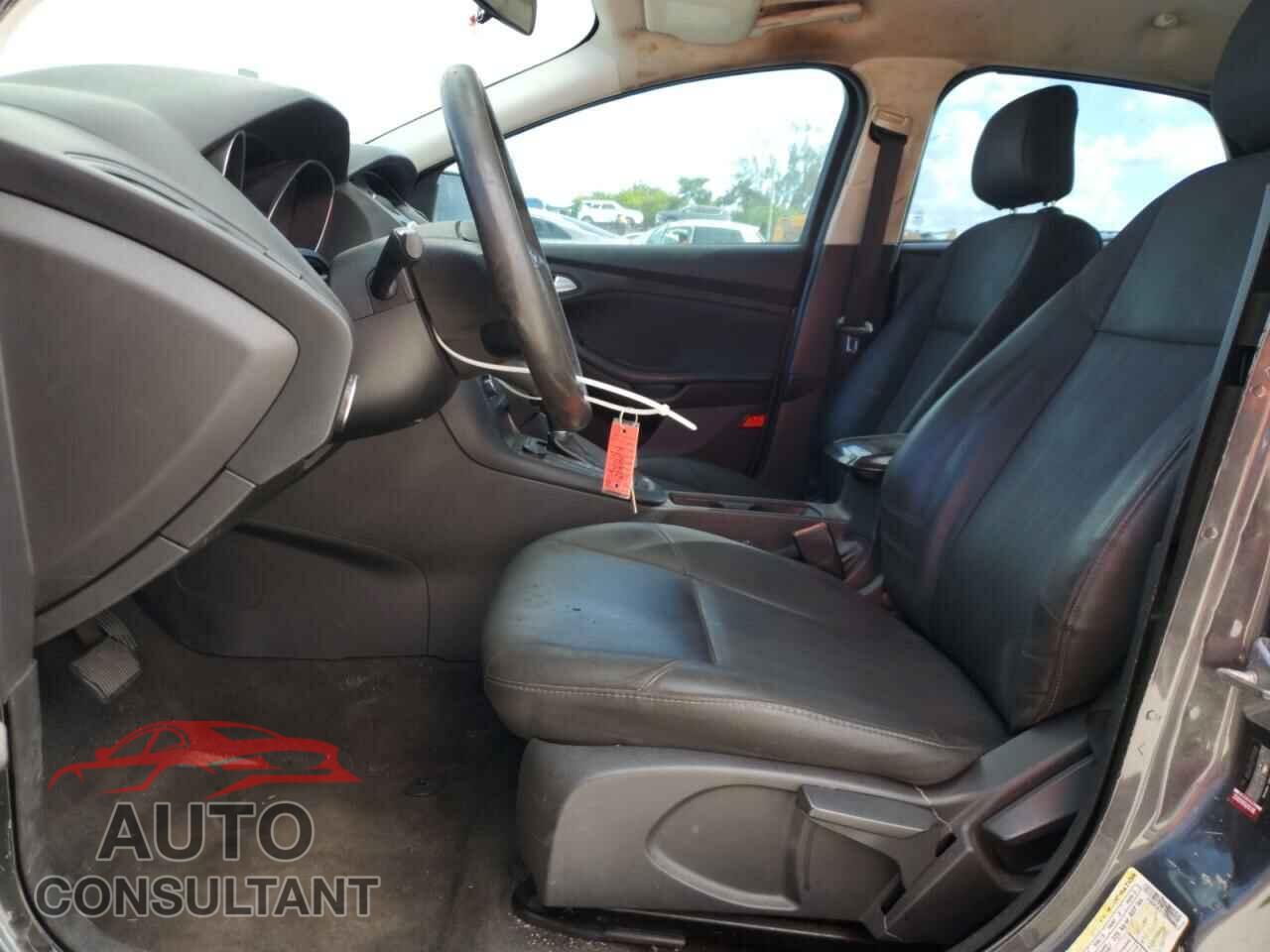 FORD FOCUS 2018 - 1FADP3F21JL298832