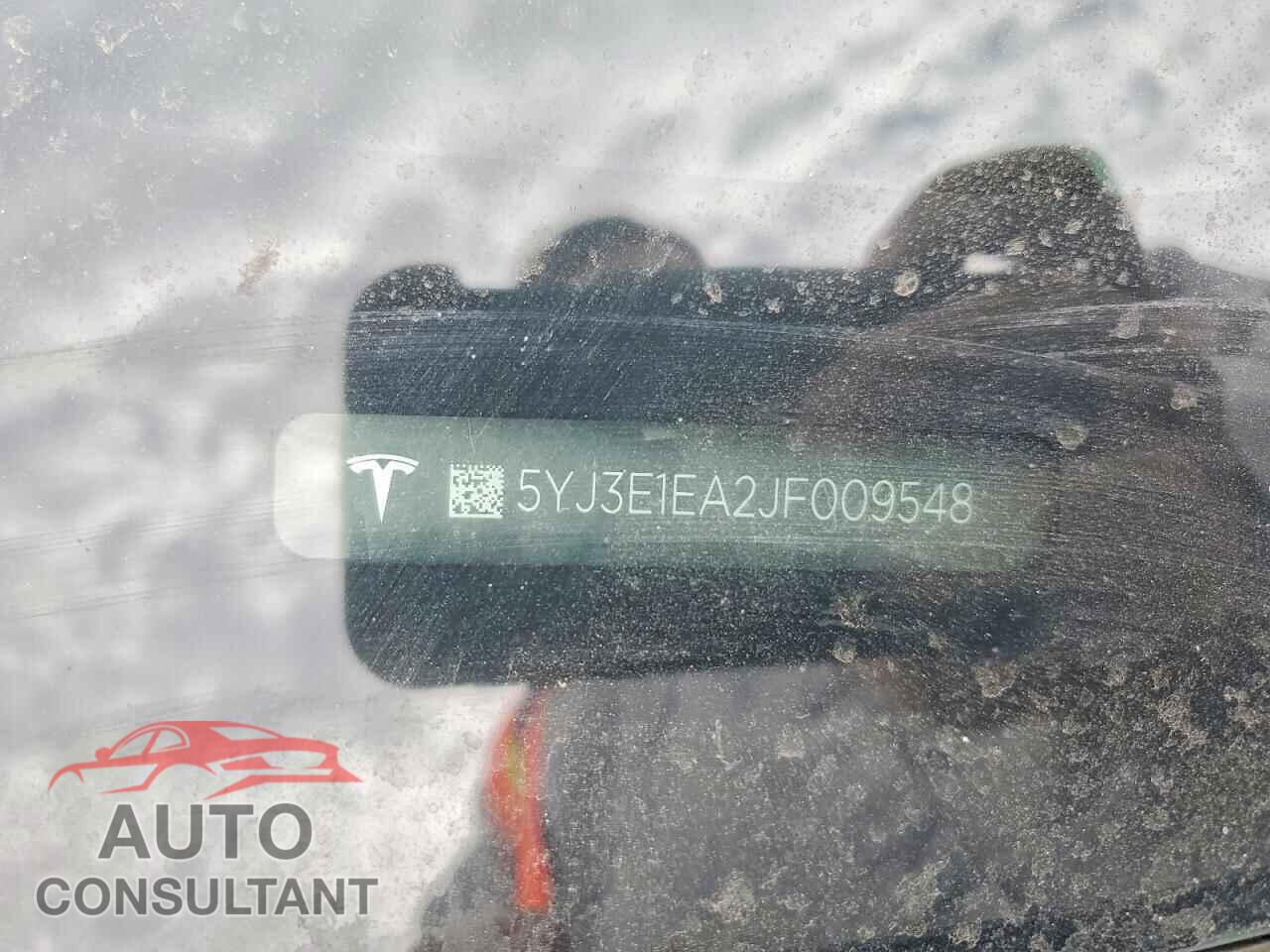 TESLA MODEL 3 2018 - 5YJ3E1EA2JF009548