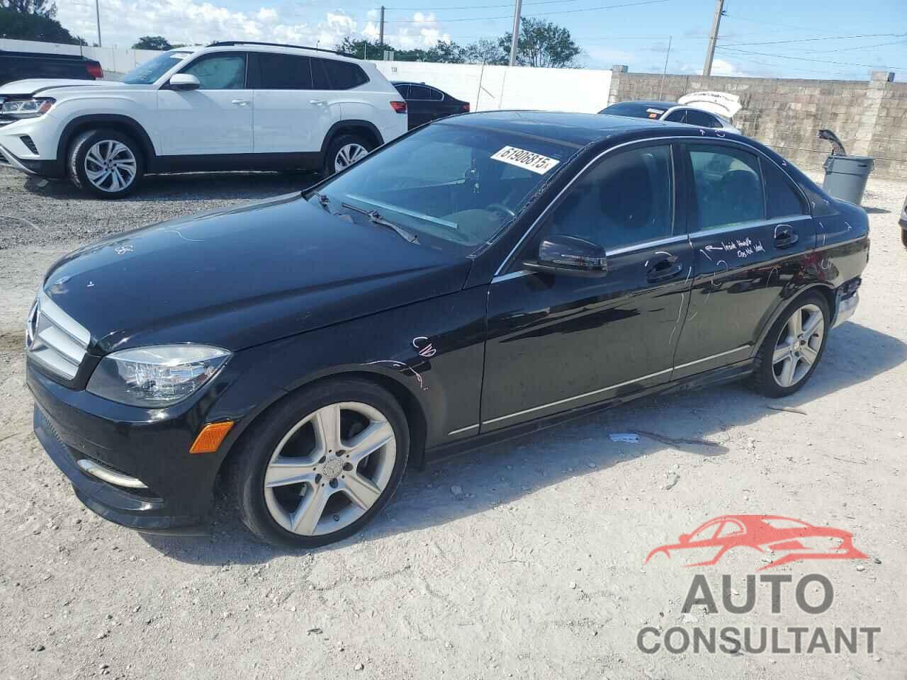 MERCEDES-BENZ C-CLASS 2011 - WDDGF5EB7BR151099