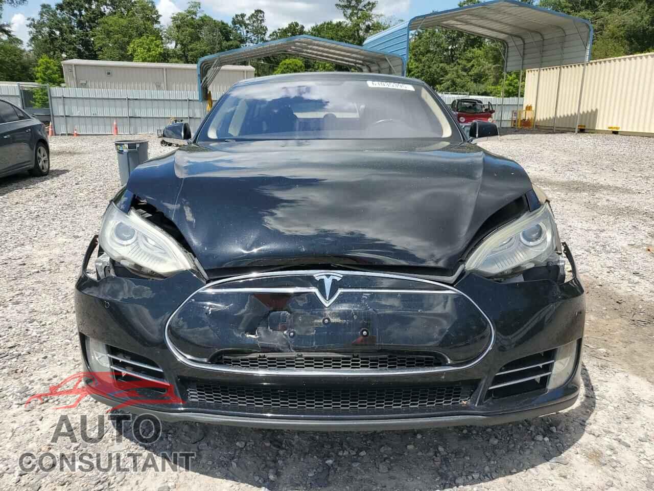 TESLA MODEL S 2013 - 5YJSA1CP8DFP20786