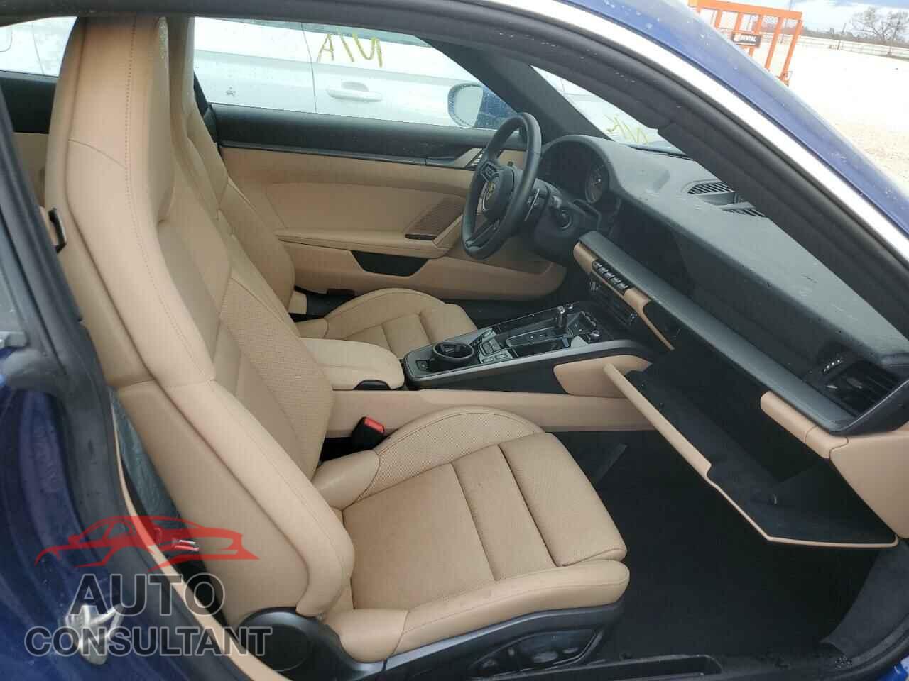 PORSCHE 911 2021 - WP0AA2A9XMS206026