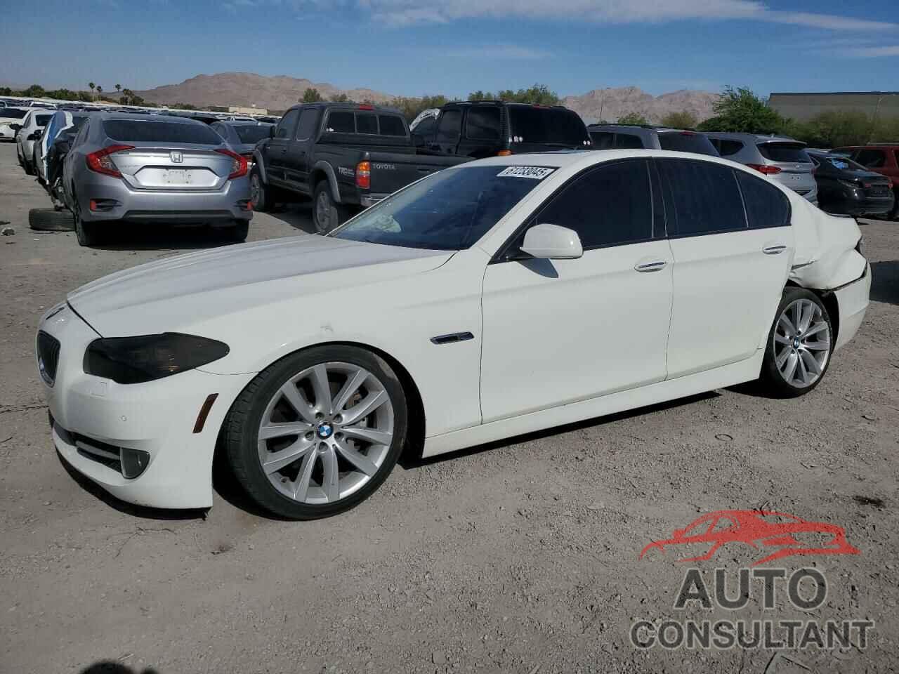 BMW 5 SERIES 2011 - WBAFR7C55BC804972